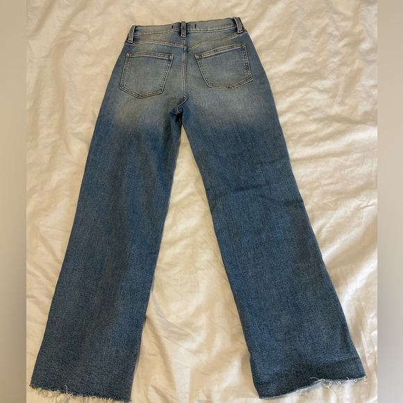 Eunina Jeans Dawn High Rise Wide Leg Crop Jeans Distressed Medium Wash Size 25” - Picture 5 of 6